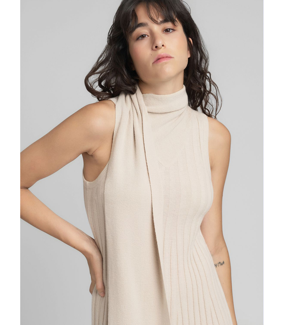 スカーフネック ミディドレス 詳細画像 オフホワイト 5